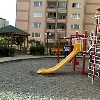 Spor Sahaları ve Oyun Alanları
